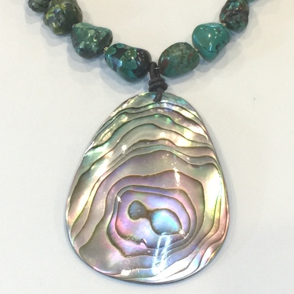 Peyote Bird Turquoise & Abalone Shell Necklace - Picture 5 of 6